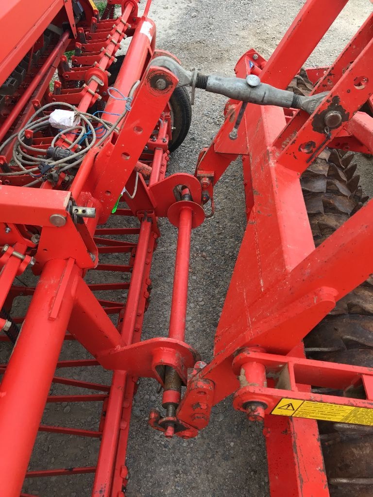 Herse rotative KUHN HRB 302 - photo slide 15