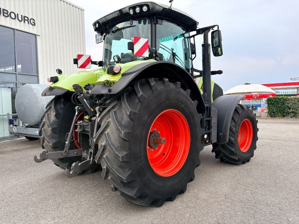 Tracteur CLAAS AXION 810 CMATIC CEBIS - photo slide 6