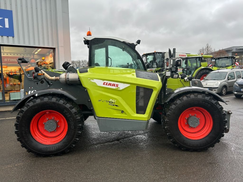 Telescopique CLAAS SCORPION 741 VARIPOWER - photo slide 8