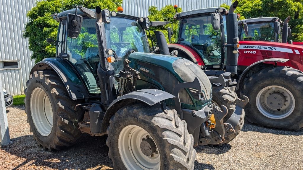 Tracteur VALTRA N174 Active - photo slide 2