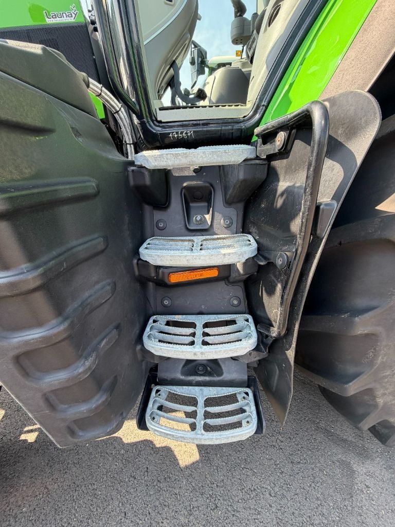 Tracteur DEUTZ FAHR 6160 CSHIFT AGROTRON - photo slide 10
