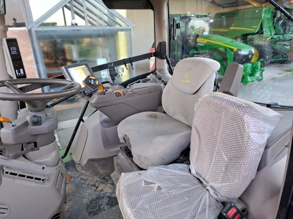 Tracteur JOHN DEERE 6R 250 - photo slide 7