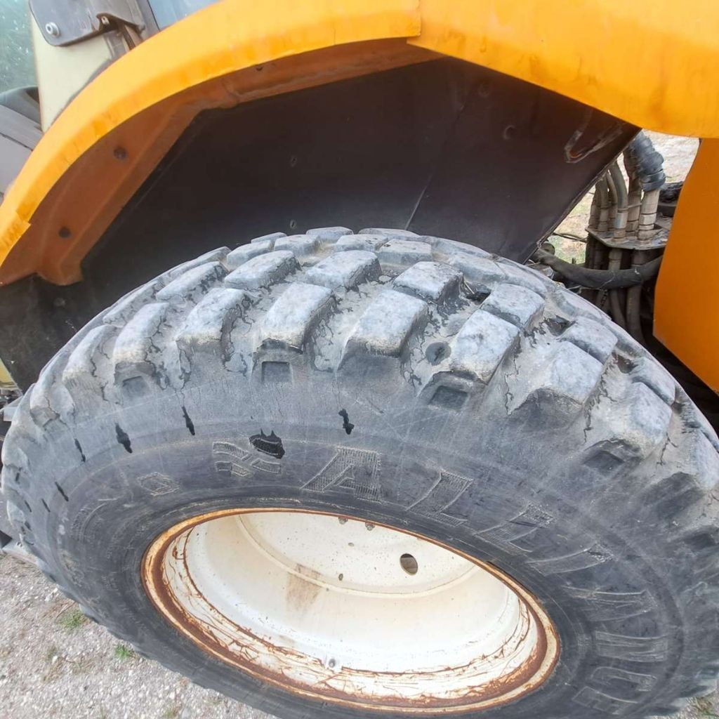 Tracteur RENAULT ERGOS 90 - photo slide 15