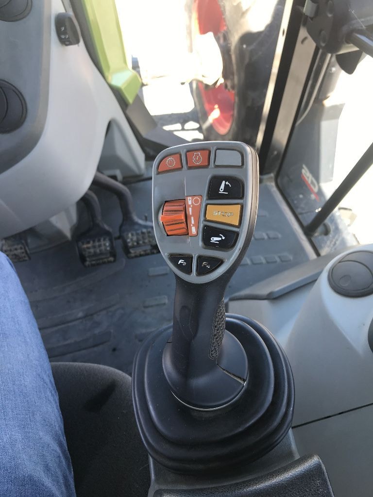 Tracteur CLAAS ARION 430 CIS - photo slide 10