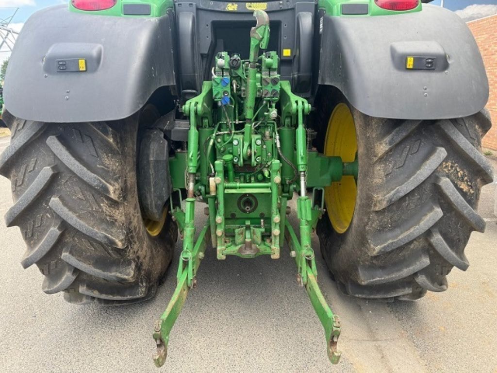 Tracteur JOHN DEERE 6170R - photo slide 7