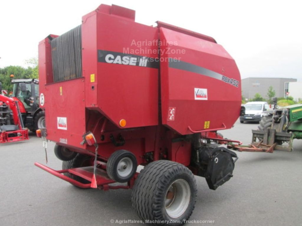 Presse balles rondes CASE IH RBX 452 - photo slide 3