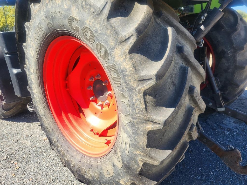 Tracteur CLAAS ARION 650 CIS - photo slide 10
