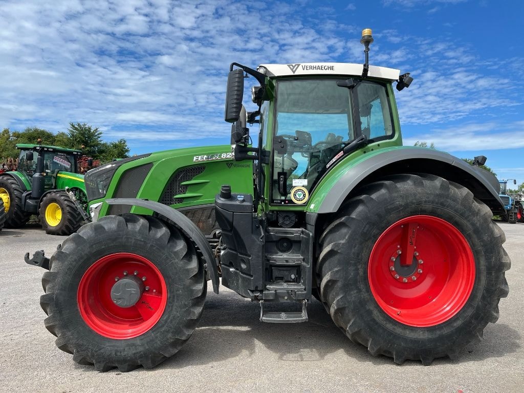 Tracteur FENDT 824 PROFI+ - photo slide 13