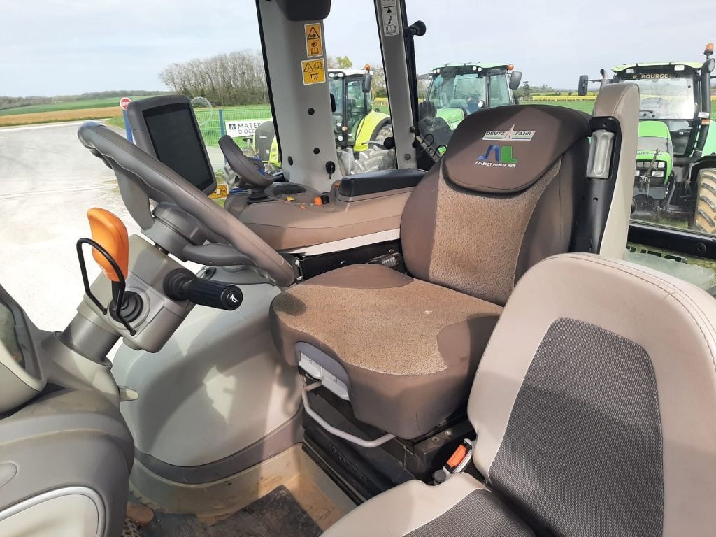 Tracteur DEUTZ FAHR 7250 AGROTRON TTV - photo slide 11