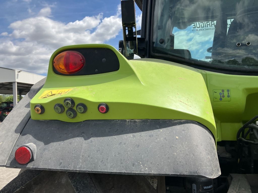 Tracteur CLAAS ARION 660 CIS+ - photo slide 17