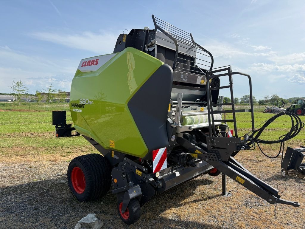 Presse balles rondes CLAAS VARIANT 580 RF - photo slide 4