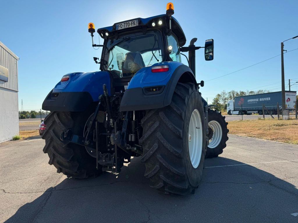 Tracteur NEW HOLLAND T7.275 HD - photo slide 3