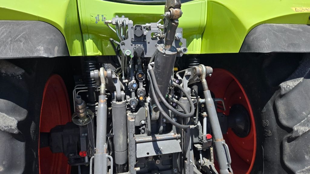 Tracteur CLAAS ARION 650 CMATIC - photo slide 14