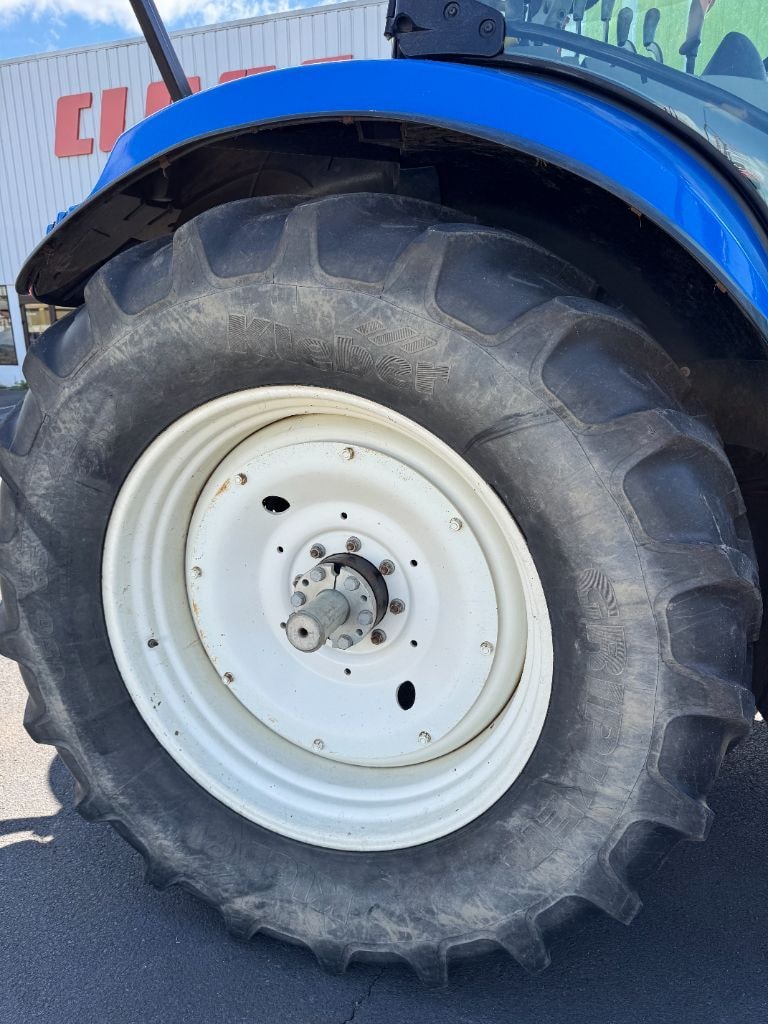 Tracteur NEW HOLLAND T7.210 CLASSIC - photo slide 8