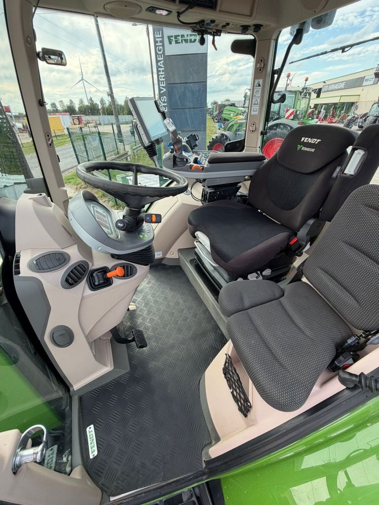 Tracteur FENDT 512 VARIO PROFI + - photo slide 11