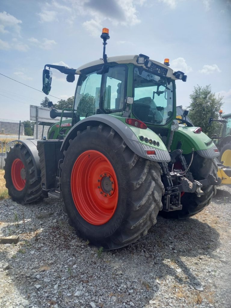 Tracteur FENDT 720 VARIO POWER - photo slide 8