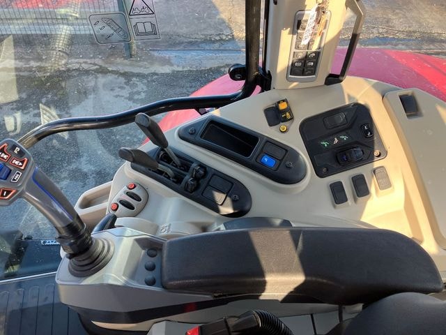 Tracteur chargeur MASSEY FERGUSON 5S125 - photo slide 13