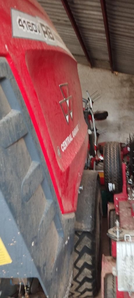 Presse enrubanneuse MASSEY FERGUSON 4160 RB - photo slide 2