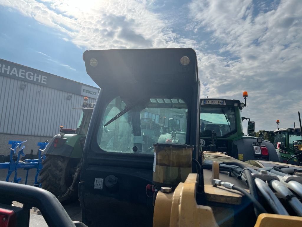 Telescopique CATERPILLAR TH408D - photo slide 7