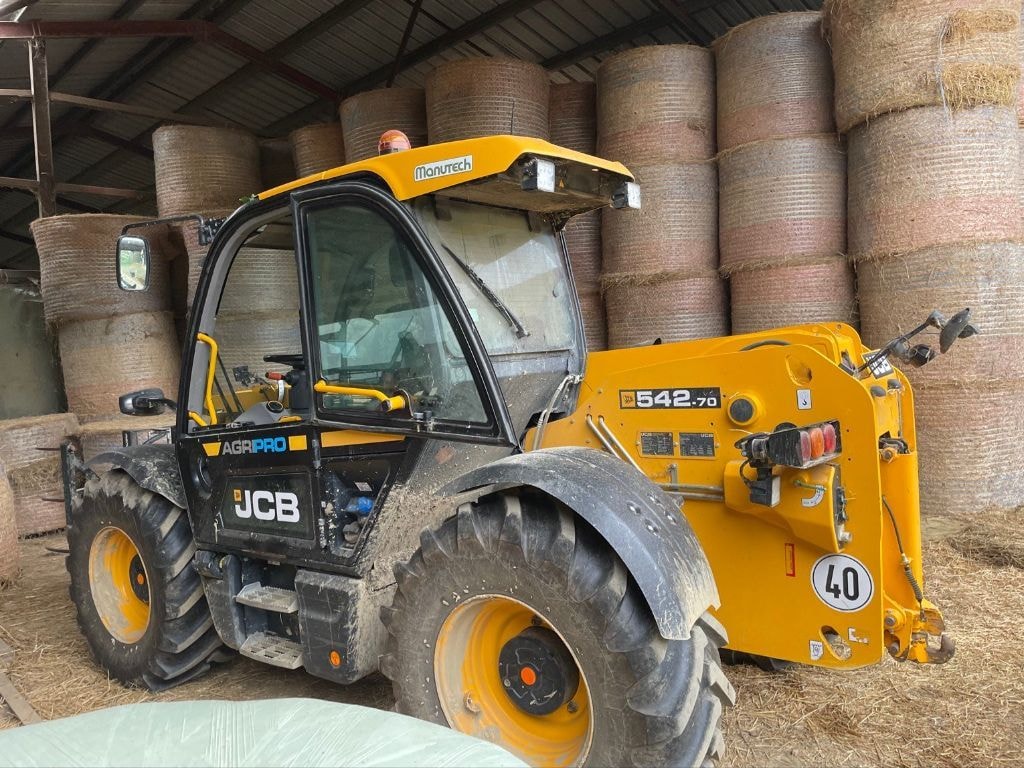 Telescopique JCB 542-70 AGRI PRO - photo slide 3
