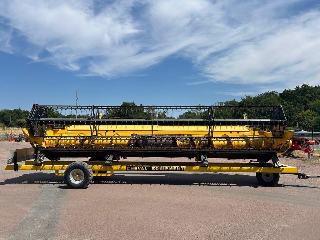 Moissonneuse NEW HOLLAND CR 7.90 REVELATION - photo slide 25