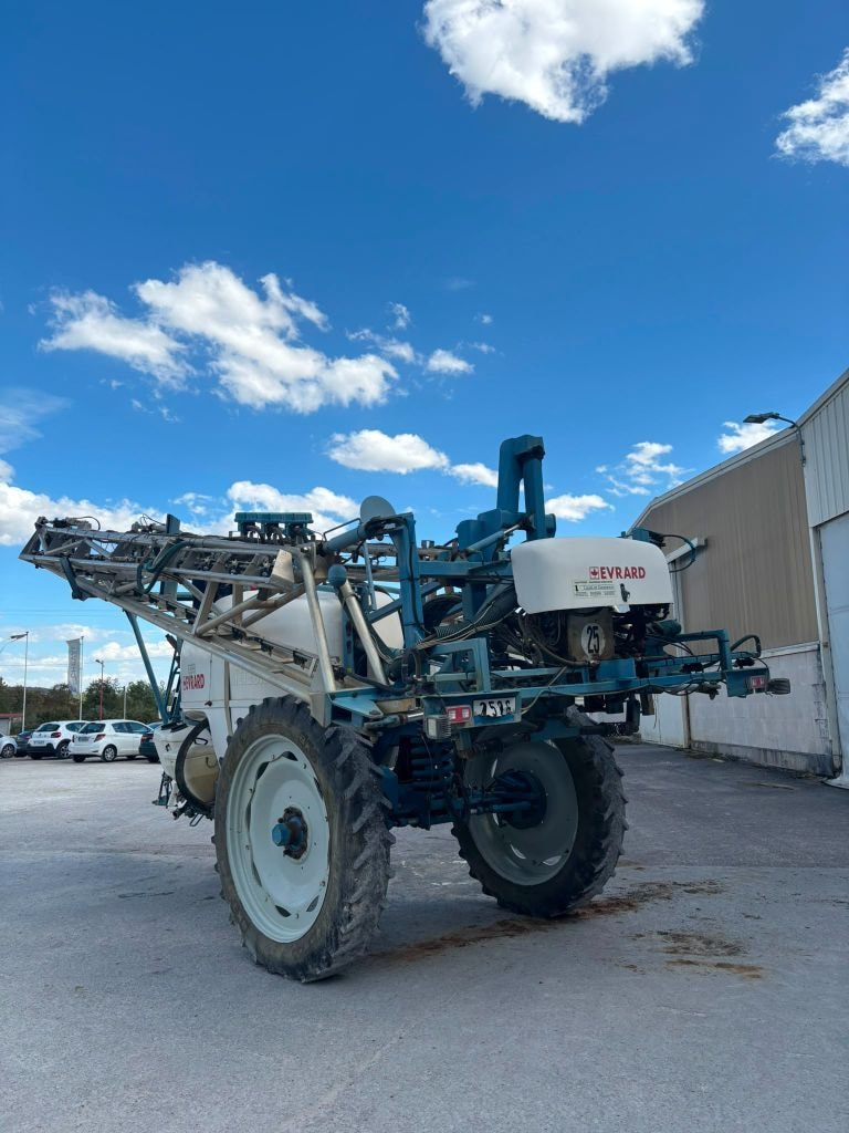 Pulverisateur EVRARD Meteor 4100 - photo slide 4