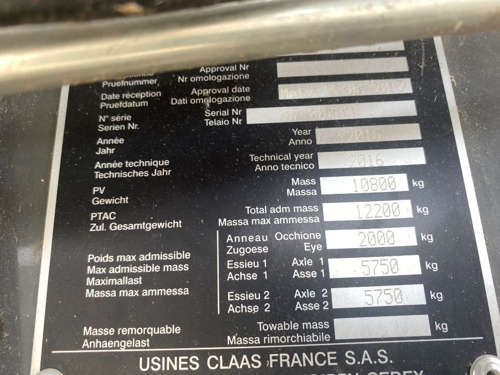 Presse haute densite CLAAS Quadrant 3300 FC - photo slide 21