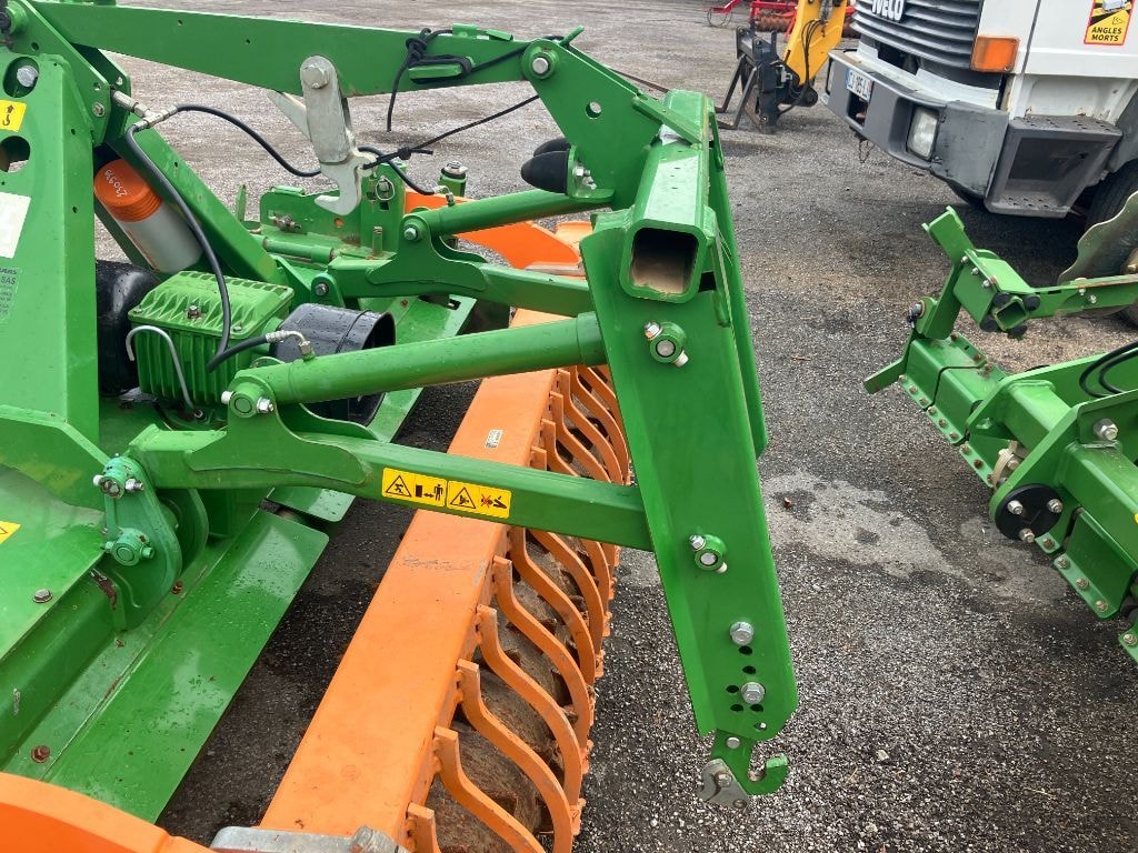 Herse rotative AMAZONE KE 3000 SUPER - photo slide 16