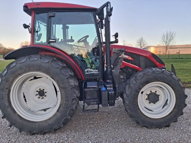 Tracteur VALTRA A105H - photo slide 4