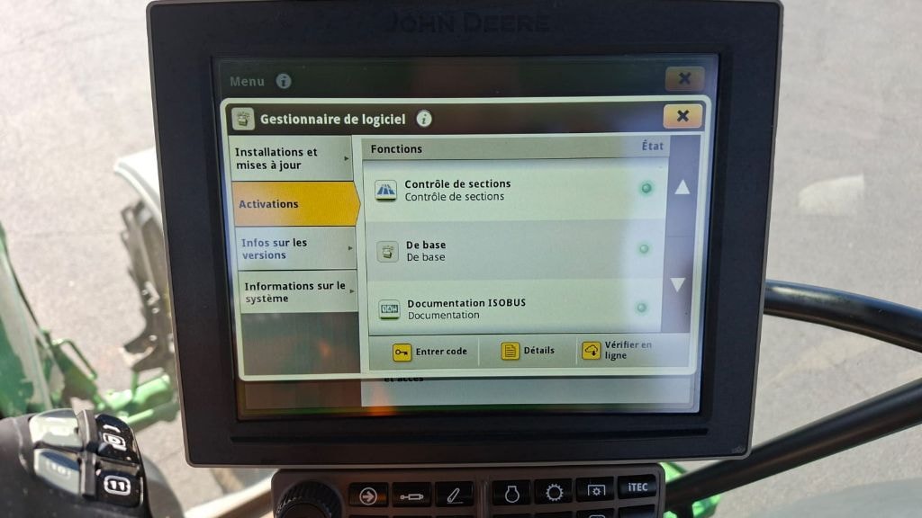 Tracteur JOHN DEERE 6250R - photo slide 16