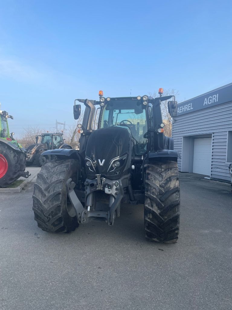 Tracteur VALTRA T254 - photo slide 5