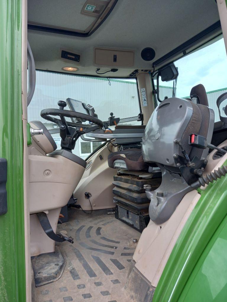 Tracteur FENDT 939 VARIO PROFI + - photo slide 15