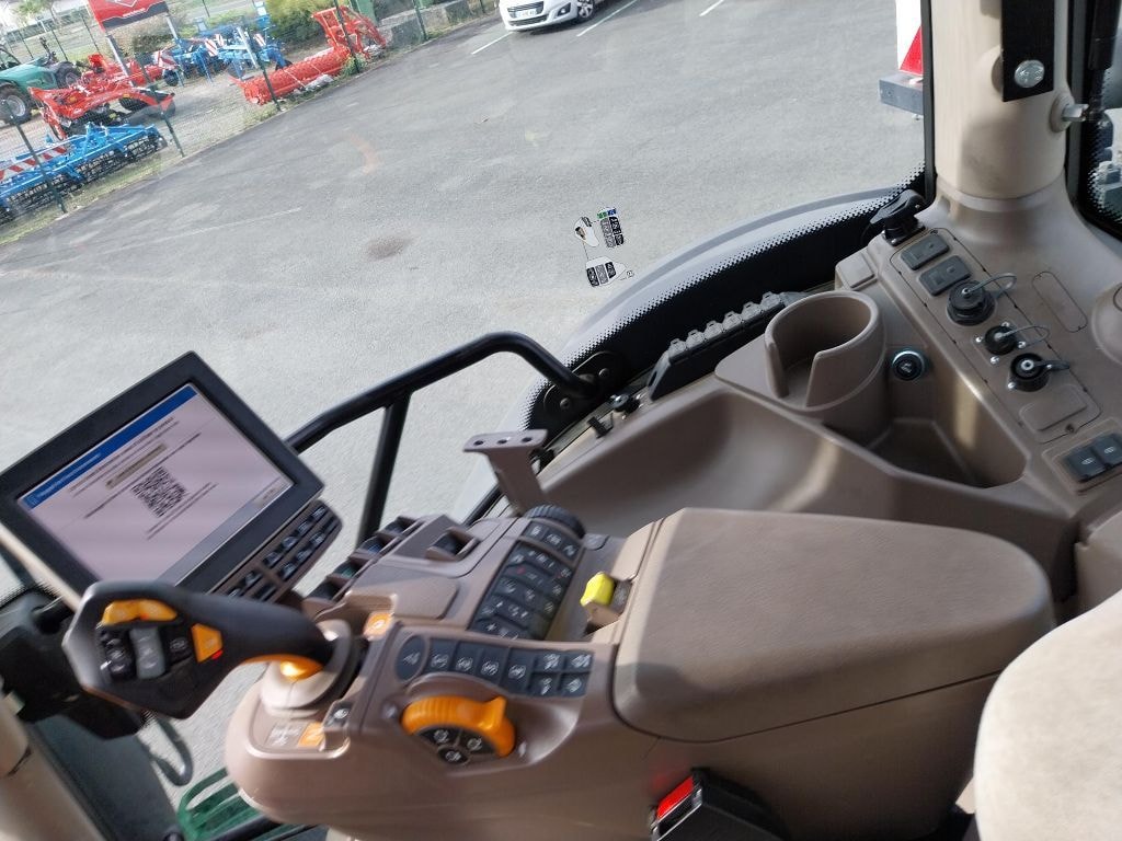 Tracteur JOHN DEERE 6R215 - photo slide 8