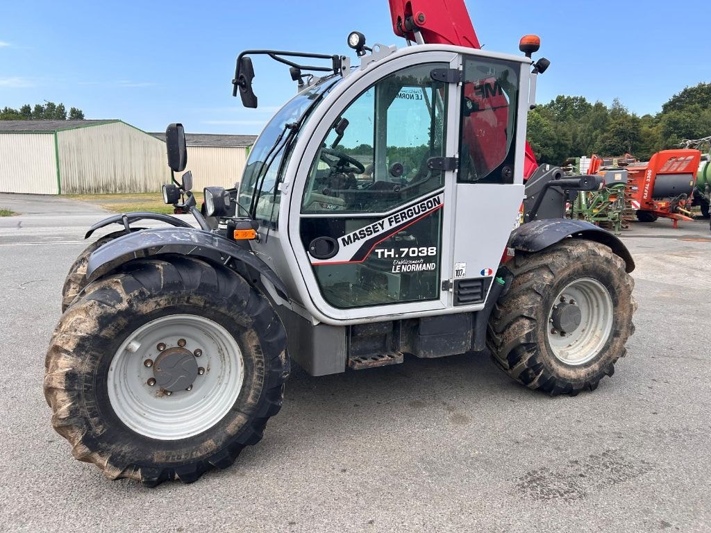 Telescopique MASSEY FERGUSON TH7038 - photo slide 6