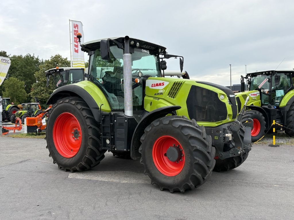Tracteur CLAAS AXION 810 - photo slide 6