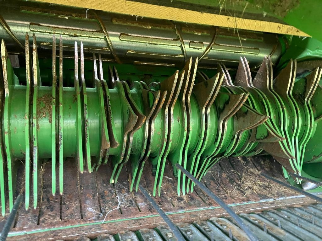 Presse balles rondes KRONE Varipack V190XC - photo slide 40