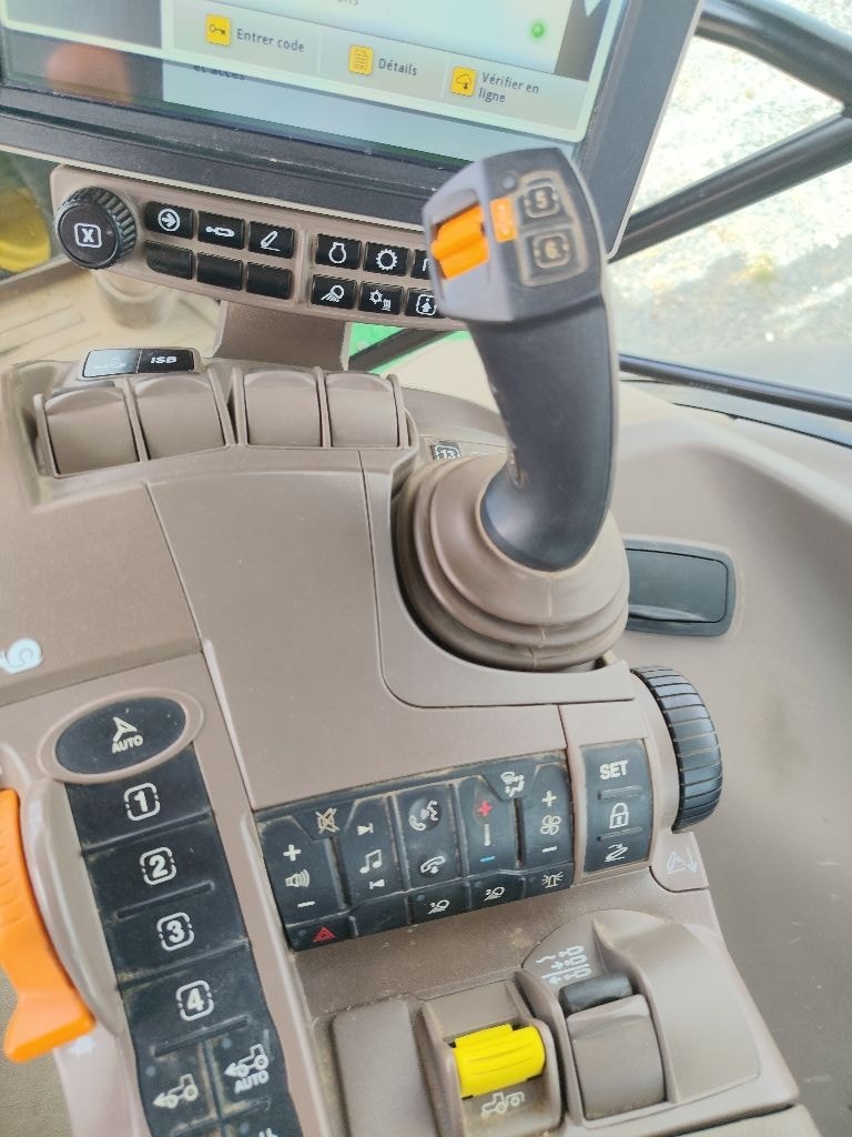 Tracteur JOHN DEERE 6R250 - photo slide 25
