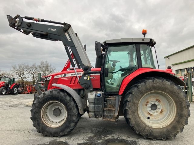 Tracteur chargeur MASSEY FERGUSON 7716S DYNA-6 EFFICIENT - photo slide 10