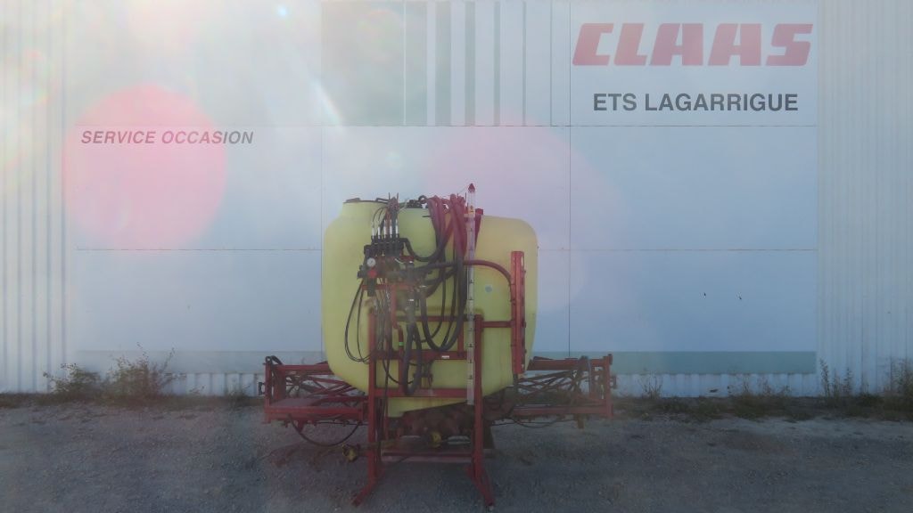 Pulverisateur HARDI 1000 - photo slide 1