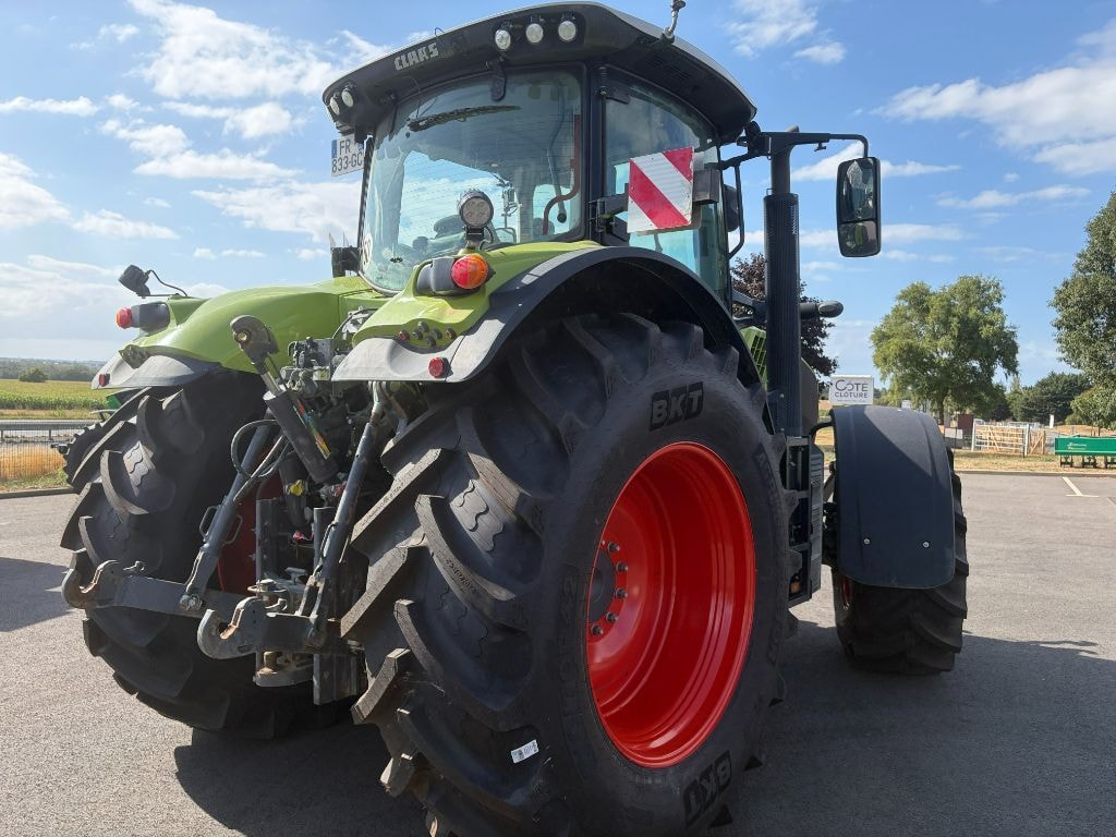 Tracteur CLAAS Axion 850 - photo slide 7