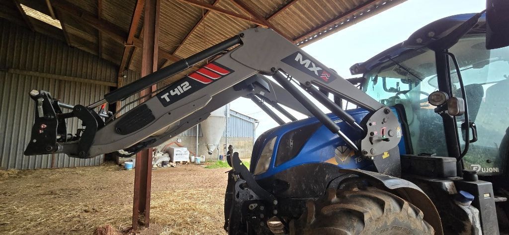 Tracteur chargeur NEW HOLLAND T6.155 - photo slide 11