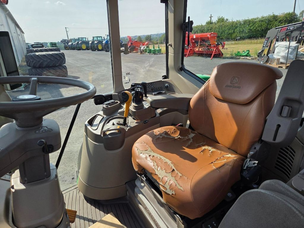 Tracteur JOHN DEERE 6100M - photo slide 4