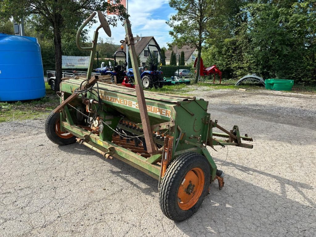 Semoir en ligne AMAZONE D8-30 Super - photo slide 5