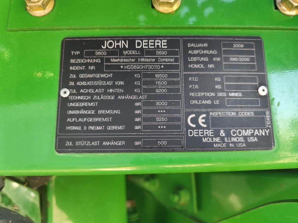 Moissonneuse JOHN DEERE S690 - photo slide 12
