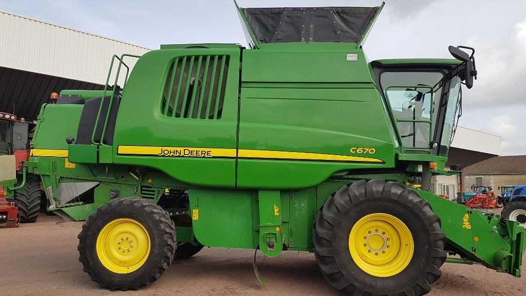 Moissonneuse JOHN DEERE C670 - photo slide 14
