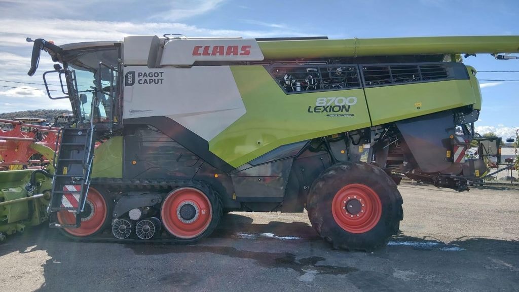Moissonneuse CLAAS LEXION 8700 - photo slide 8