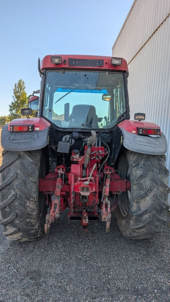 Tracteur MC CORMICK MC100 - photo slide 5