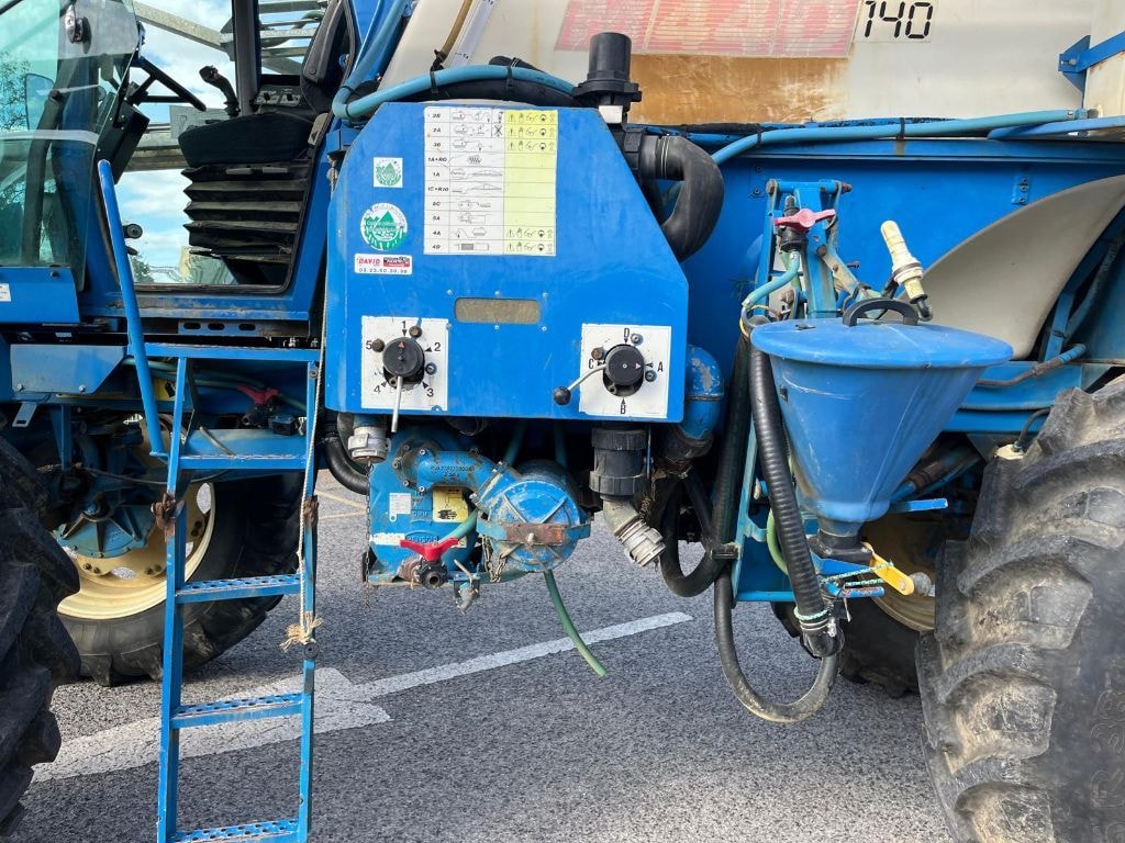 Pulverisateur automoteur MATROT M44D - photo slide 16