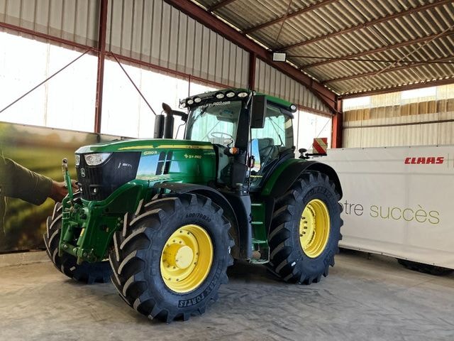 Tracteur JOHN DEERE 6250R - photo slide 2