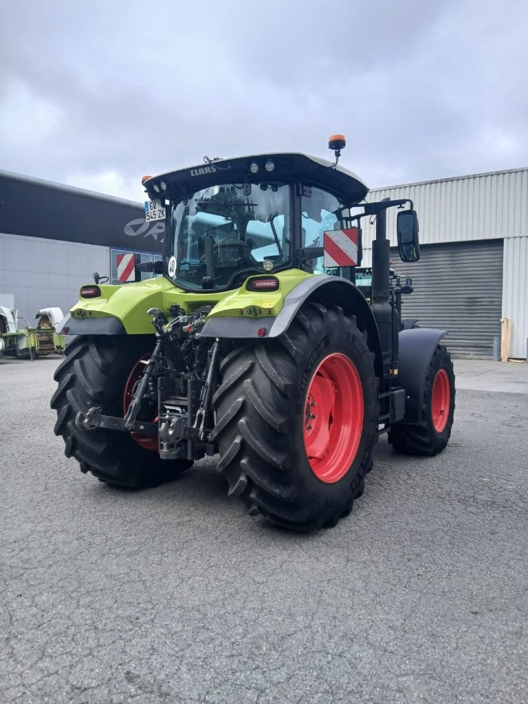 Tracteur CLAAS ARION 630 CMATIC - photo slide 5